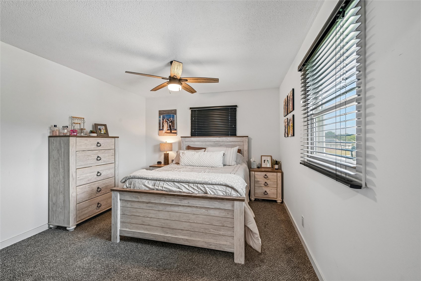 3102 Bayberry Drive SW Cedar Rapids IA 52404