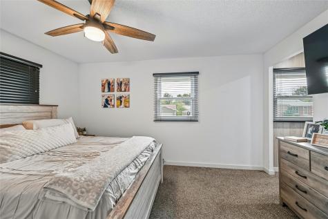 3102 Bayberry Drive SW Cedar Rapids IA 52404