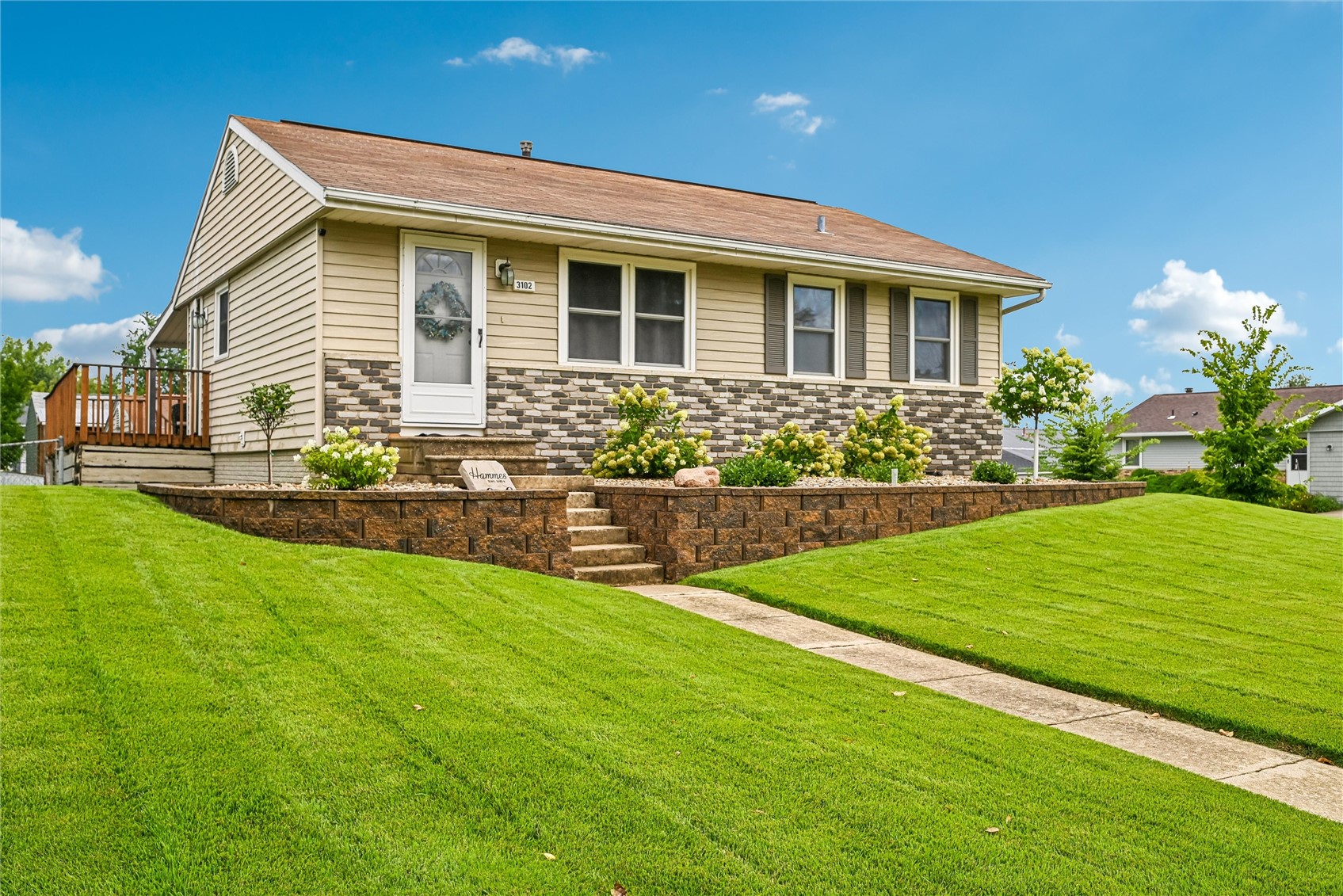 3102 Bayberry Drive SW Cedar Rapids IA 52404