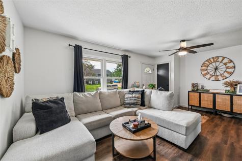 3102 Bayberry Drive SW Cedar Rapids IA 52404