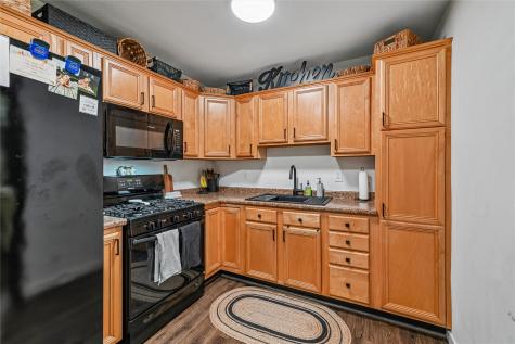 3102 Bayberry Drive SW Cedar Rapids IA 52404