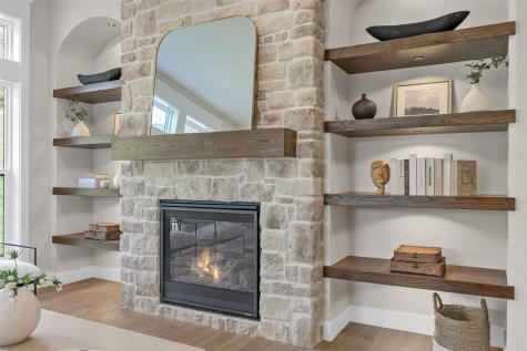 2239 Royal Oak Ridge Road Marion IA 52302