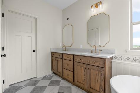 1188 Stable Ridge Drive Marion IA 52302