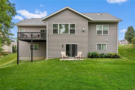 1905 Rogers Creek Road Ely IA 52227