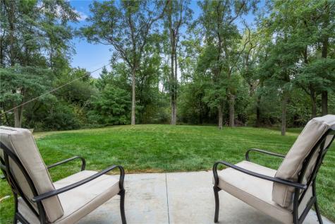 1905 Rogers Creek Road Ely IA 52227