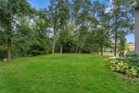 1905 Rogers Creek Road Ely IA 52227