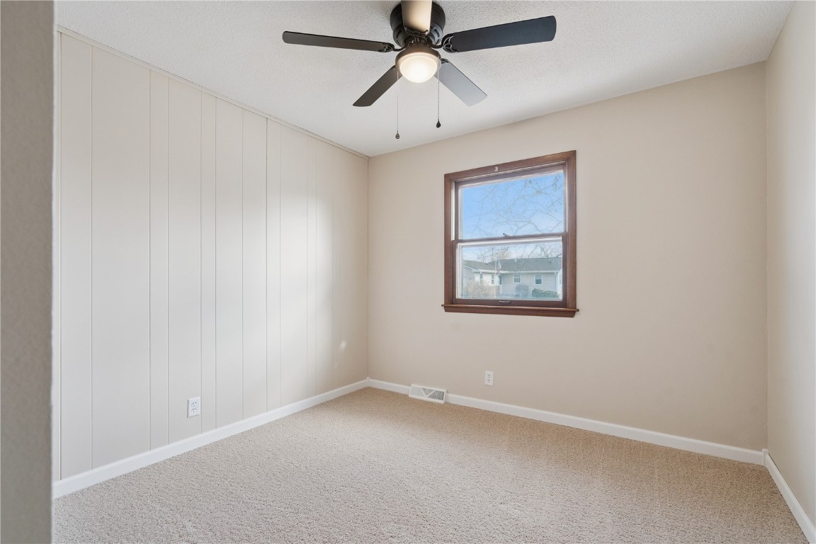 218 31st Street SW Cedar Rapids IA 52404