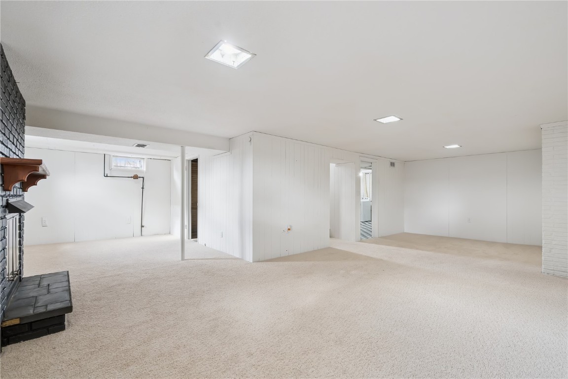 218 31st Street SW Cedar Rapids IA 52404