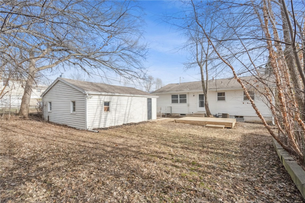 218 31st Street SW Cedar Rapids IA 52404