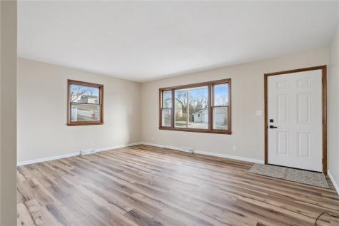 218 31st Street SW Cedar Rapids IA 52404