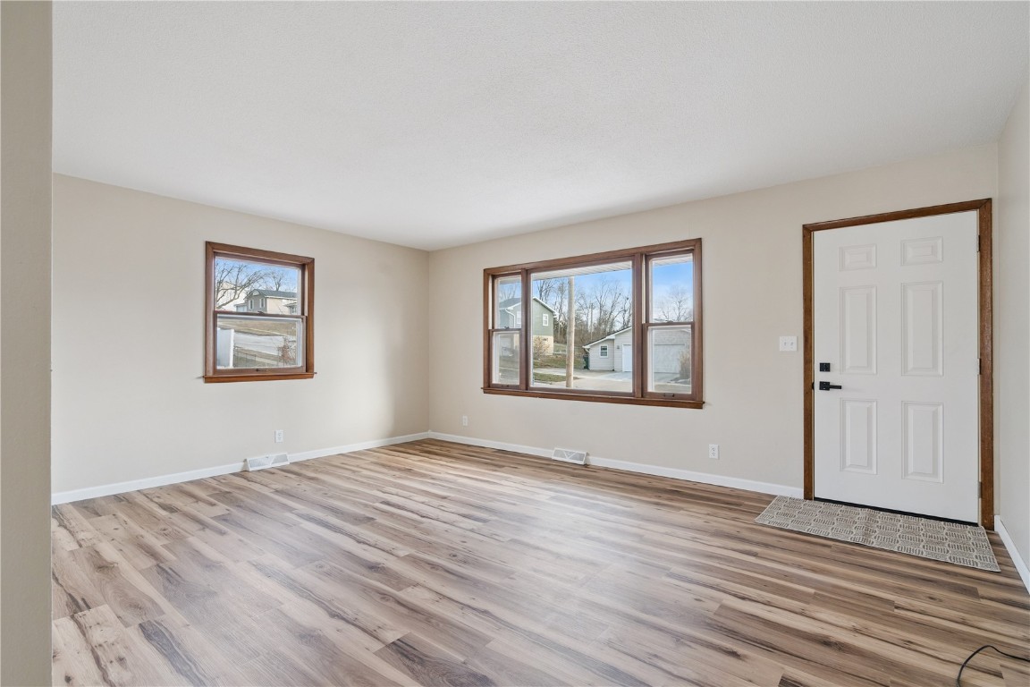 218 31st Street SW Cedar Rapids IA 52404