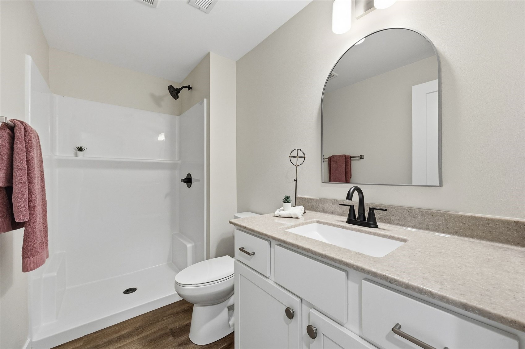 105 Mulberry Tipton IA 52772