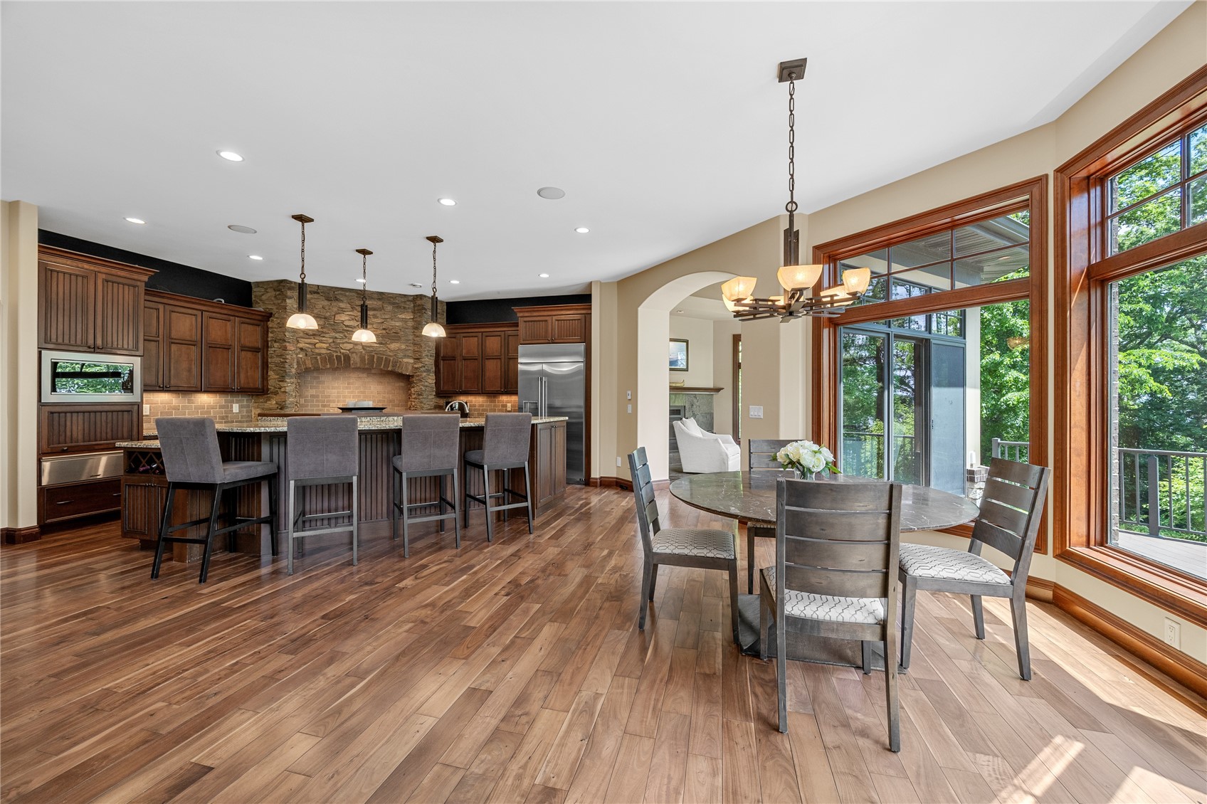 3220 Ever Tree Lane NE Solon IA 52333