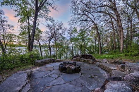3220 Ever Tree Lane NE Solon IA 52333