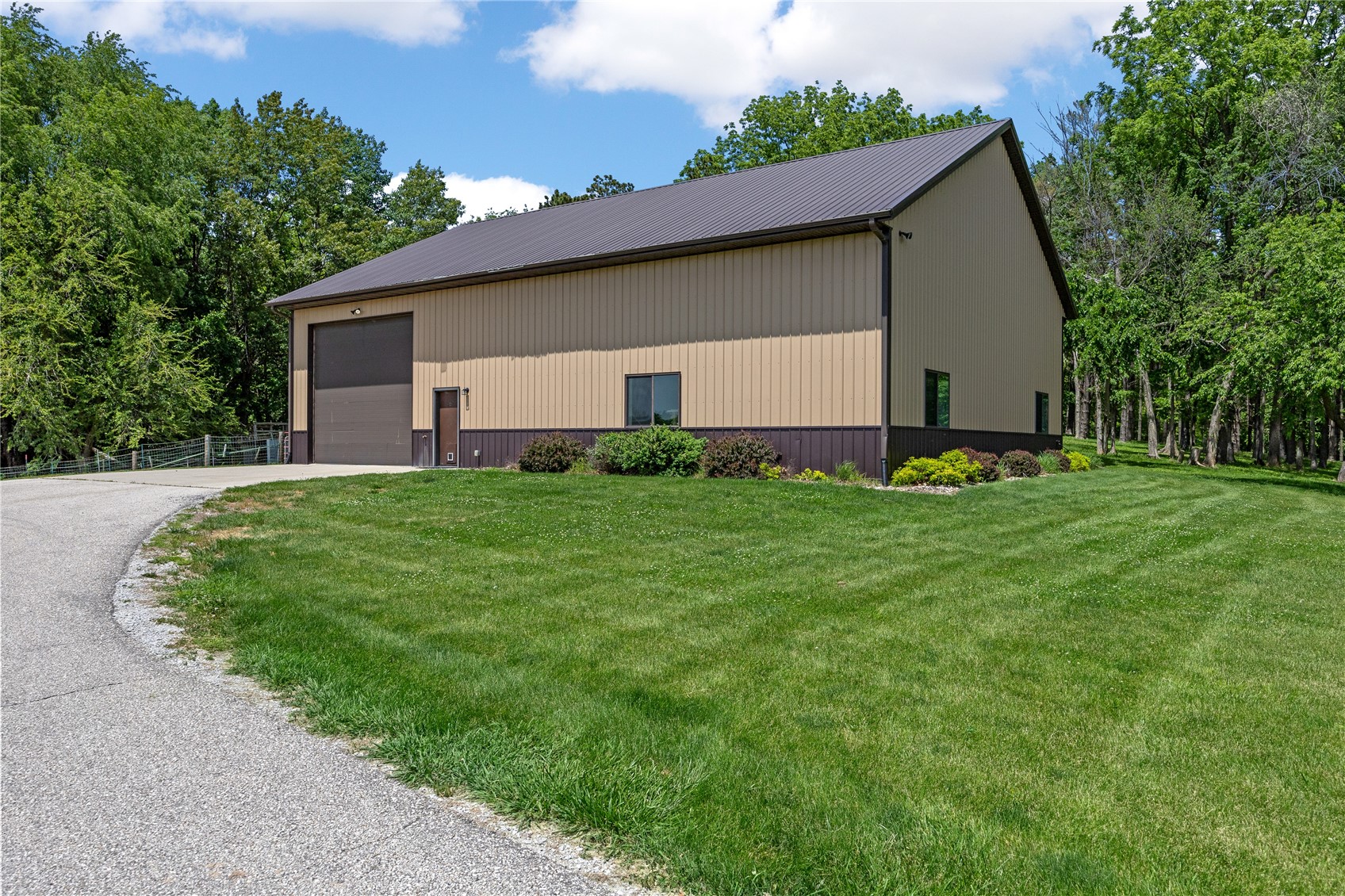 3220 Ever Tree Lane NE Solon IA 52333