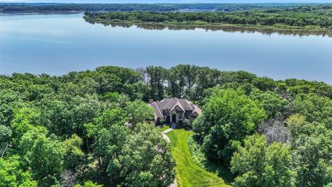 3220 Ever Tree Lane NE Solon IA 52333