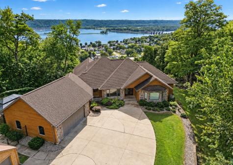 513 Acre Street Guttenberg IA 52052