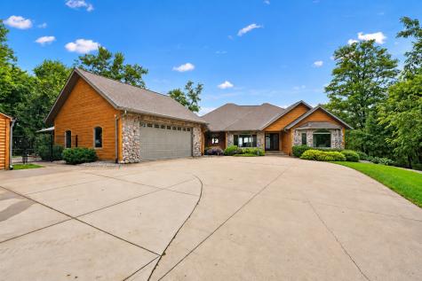 513 Acre Street Guttenberg IA 52052