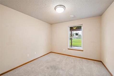 948 Willow Lane Lisbon IA 52253