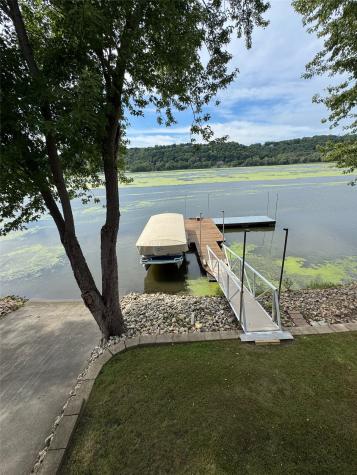 145 Abel Drive Guttenberg IA 52052