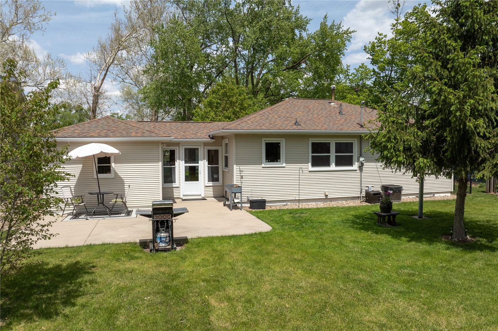 2265 11th Avenue Marion IA 52302