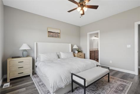 1555 Parker Court North Liberty IA 52317