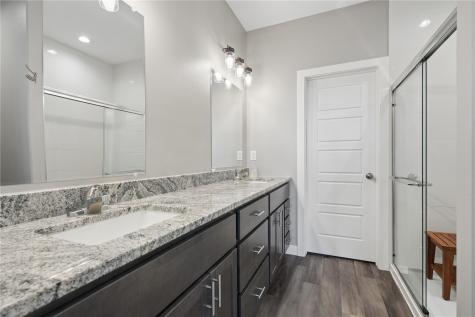 1555 Parker Court North Liberty IA 52317