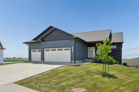 1555 Parker Court North Liberty IA 52317