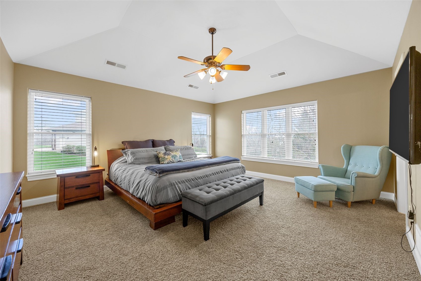 3991 NE Roberts Ridge Iowa City IA 52240