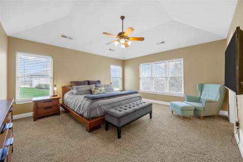 3991 NE Roberts Ridge Iowa City IA 52240