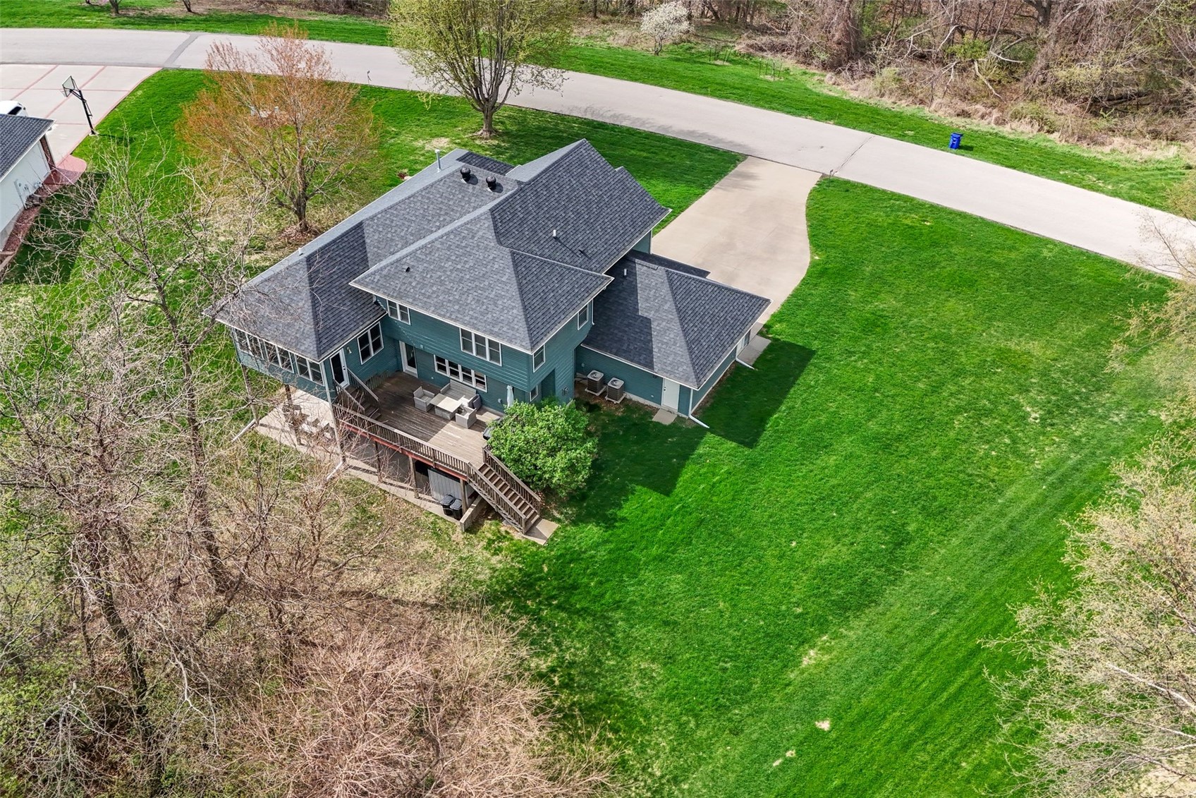 3991 NE Roberts Ridge Iowa City IA 52240
