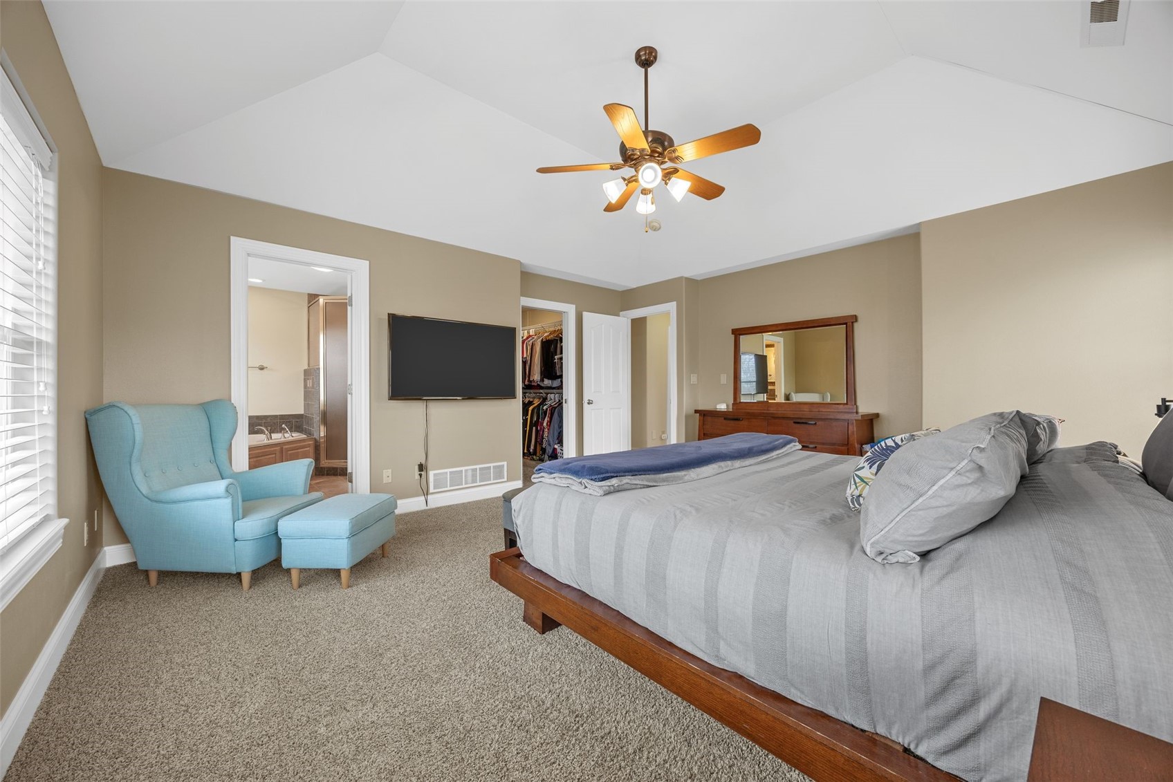 3991 NE Roberts Ridge Iowa City IA 52240