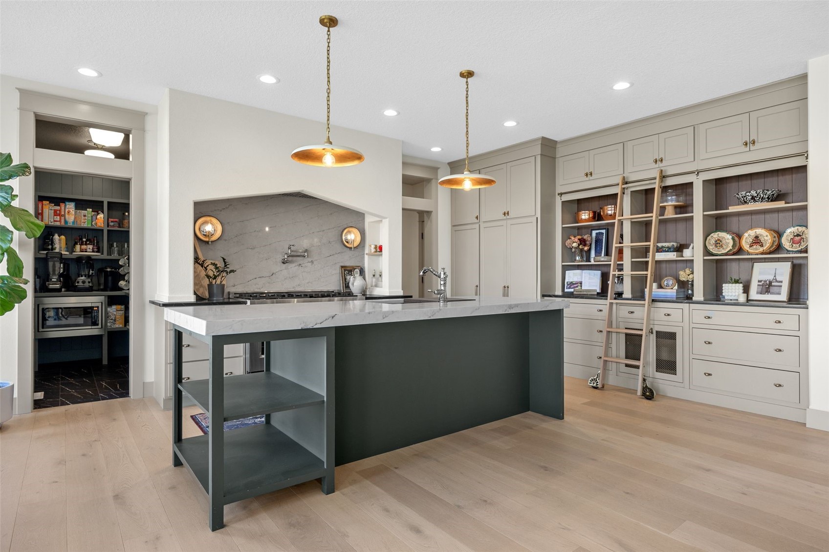 1425 Heartland Street Fairfax IA 52228
