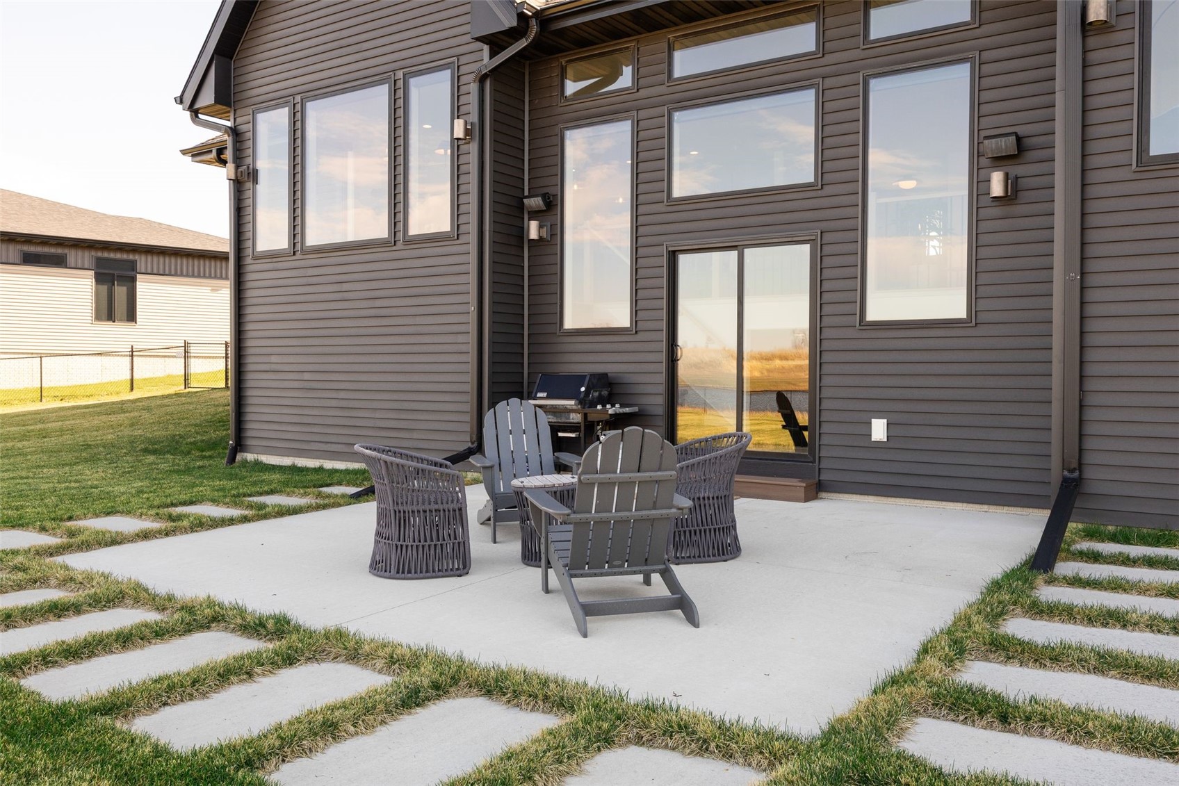 1425 Heartland Street Fairfax IA 52228