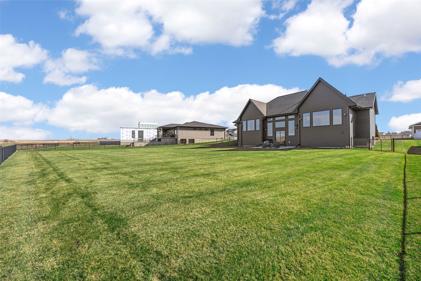 1425 Heartland Street Fairfax IA 52228
