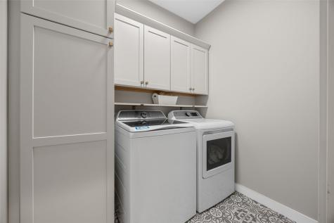1601 Heartland Street Fairfax IA 52228