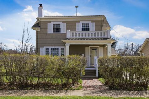 330 Crescent Street SE Cedar Rapids IA 52403