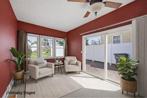 330 Crescent Street SE Cedar Rapids IA 52403