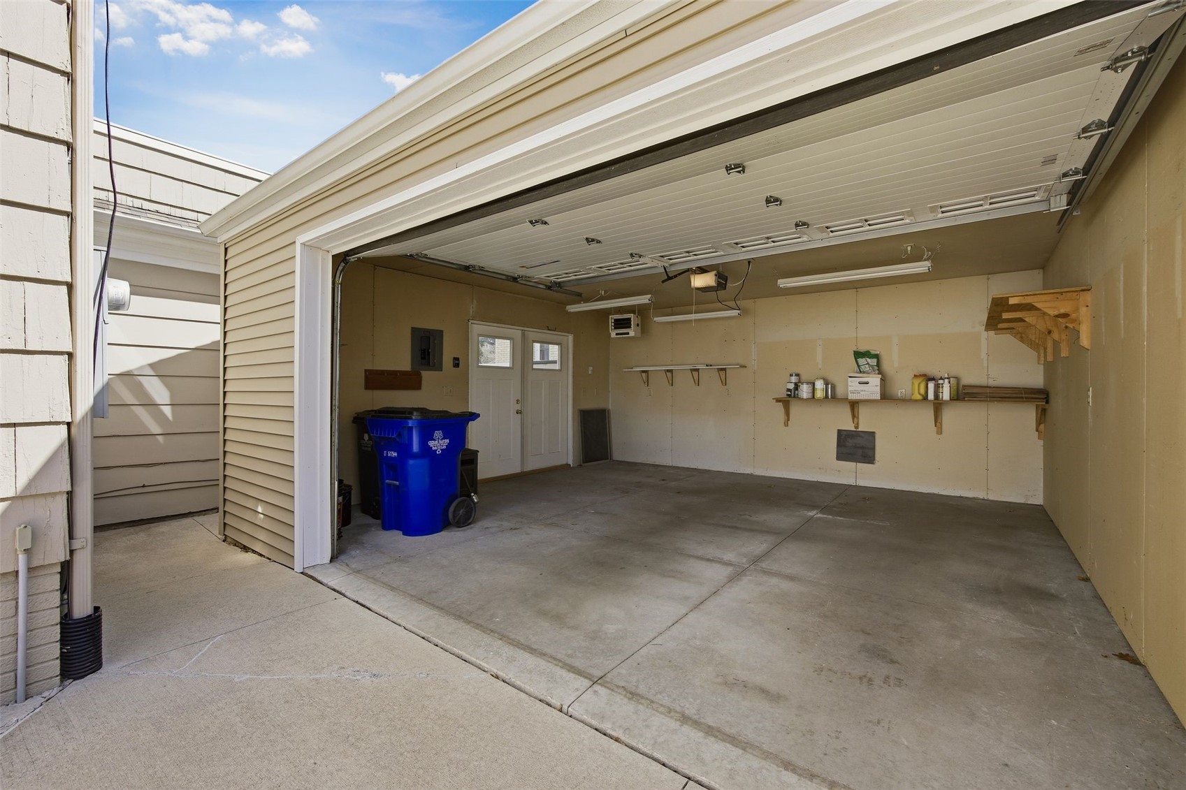 330 Crescent Street SE Cedar Rapids IA 52403