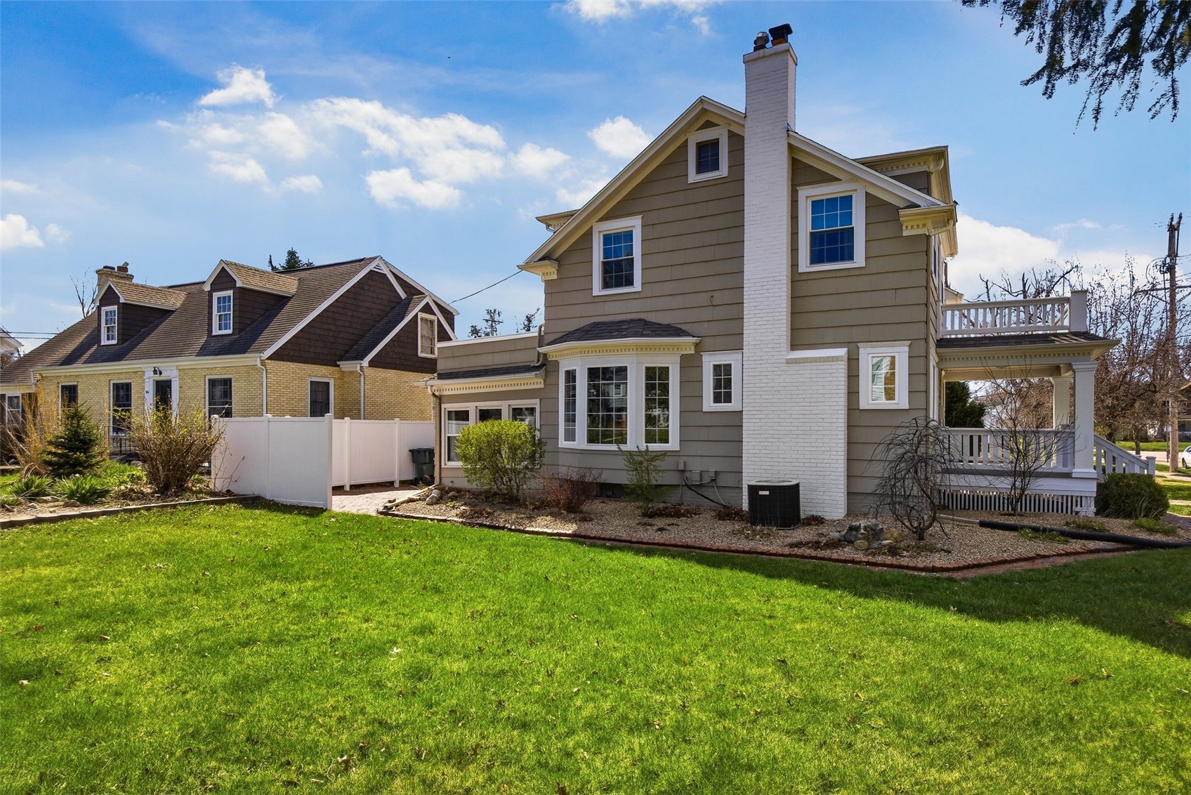 330 Crescent Street SE Cedar Rapids IA 52403