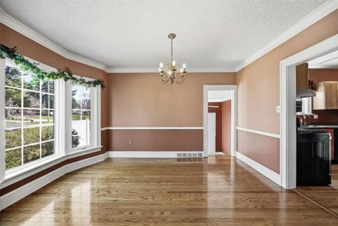 330 Crescent Street SE Cedar Rapids IA 52403