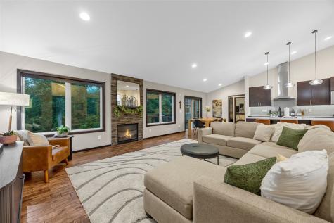 4807 Keystone Ridge SE Cedar Rapids IA 52403