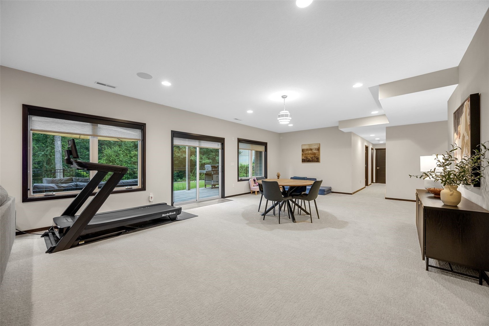 4807 Keystone Ridge SE Cedar Rapids IA 52403