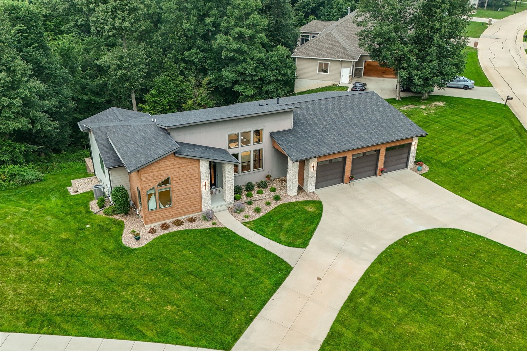 4807 Keystone Ridge SE Cedar Rapids IA 52403