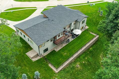 4807 Keystone Ridge SE Cedar Rapids IA 52403