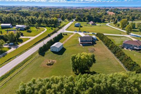 22980 105TH Street Anamosa IA 52205