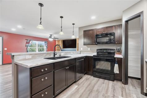 22980 105th Street Anamosa IA 52205