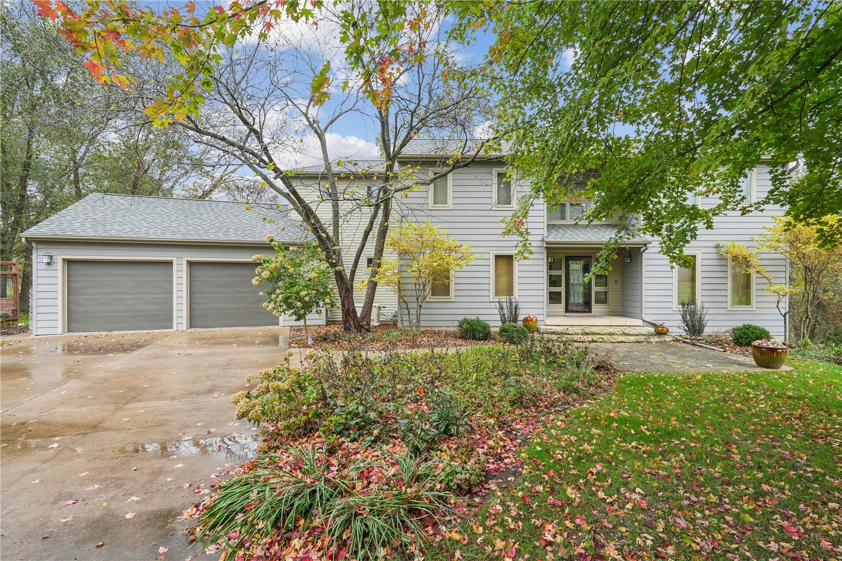 17 Briar Ridge Drive NE Iowa City IA 52240