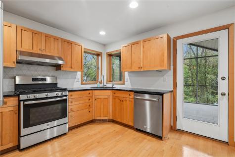 17 Briar Ridge Drive NE Iowa City IA 52240