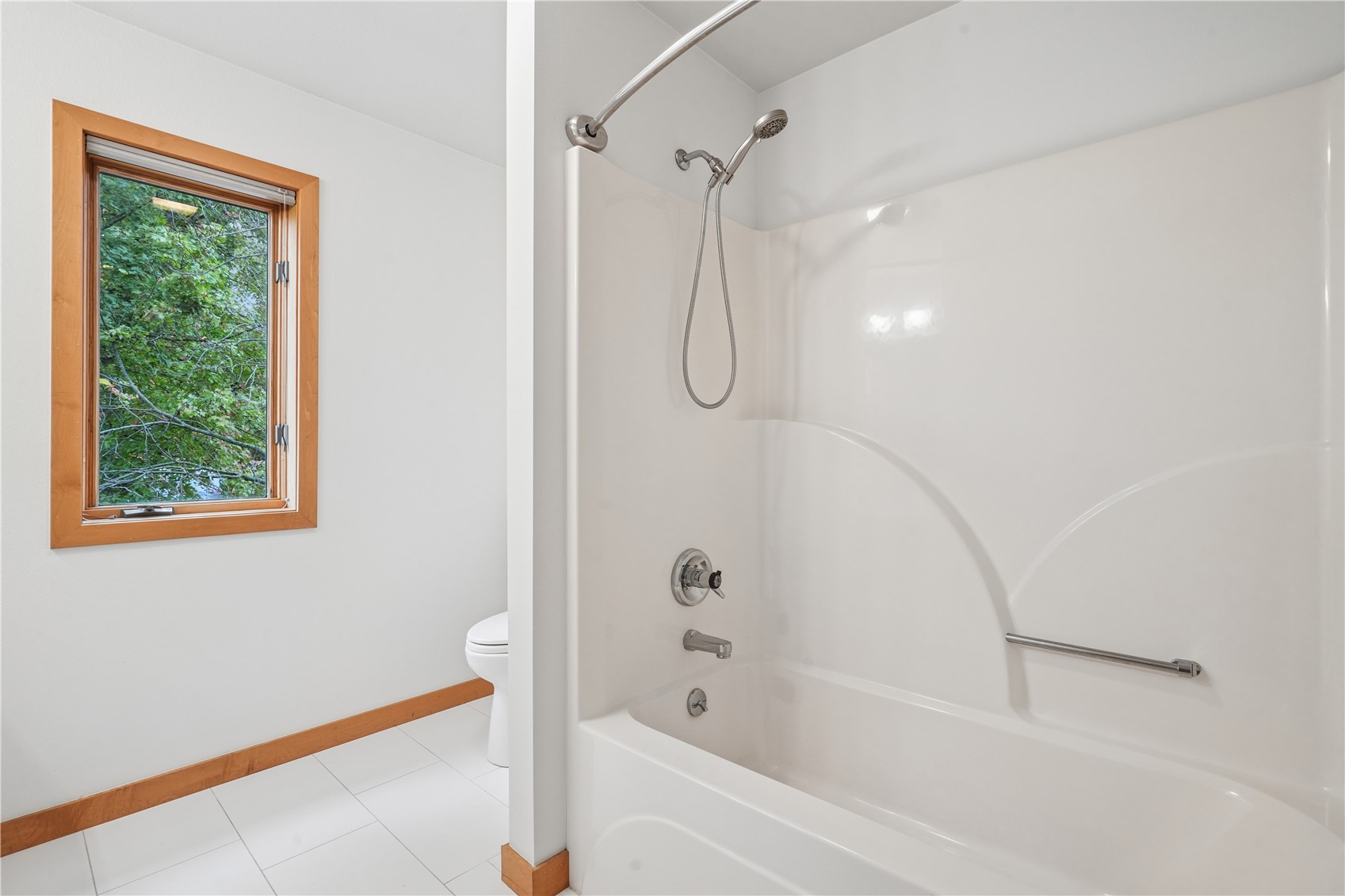 17 Briar Ridge Drive NE Iowa City IA 52240
